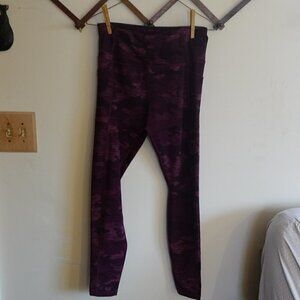 AVIA Purple Camouflage Camo Leggings Side Pockets Women's Medium